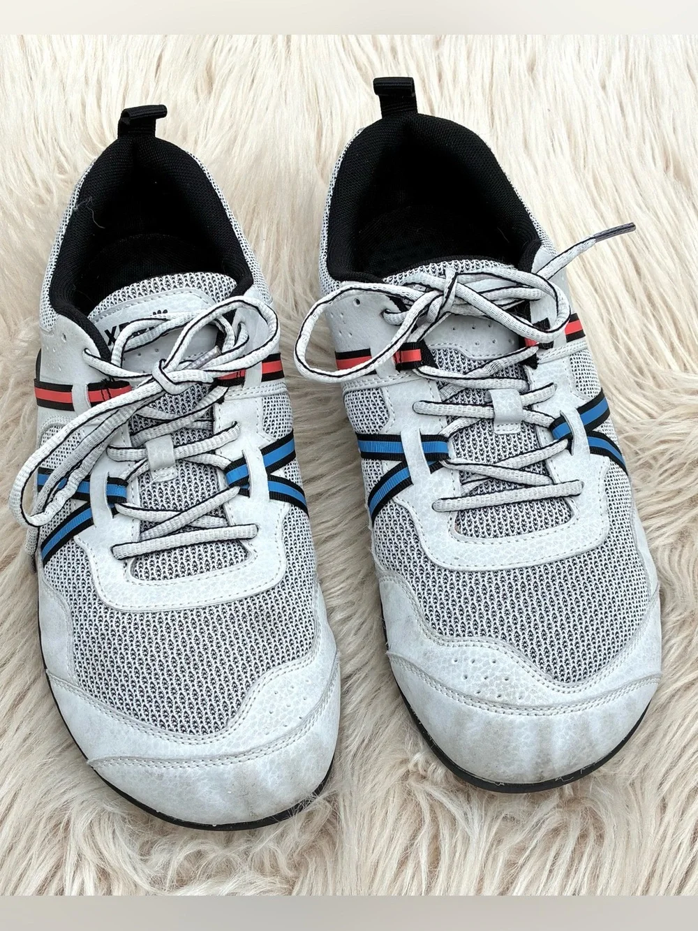 Xero Shoes Men’s Prio Barefoot Sneakers Sz 9.5